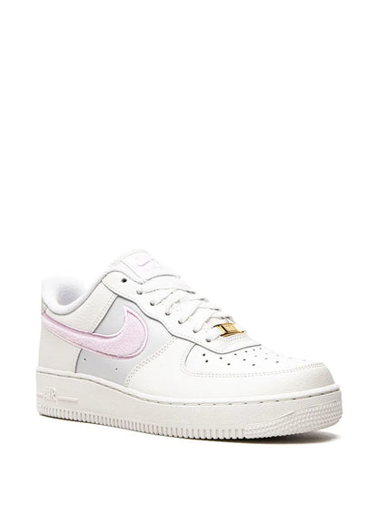 Nike Air Force 1 07