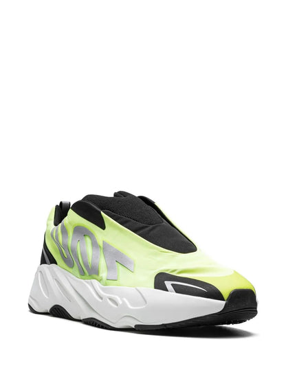 adidas Yeezy Yeezy Boost 700 Mnvn Laceless
