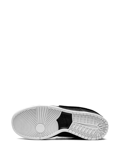 Nike X Gnarhunters Sb Dunk Low