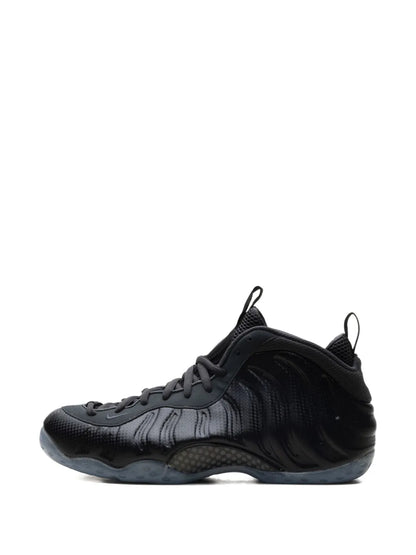 Nike Air Foamposite One Lace-Up Sneakers