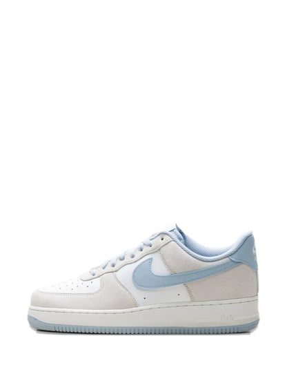 Nike Air Force 1 07 Lv8 Sneakers