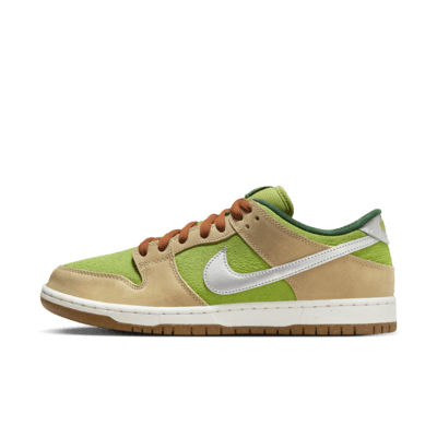 Nike SB Dunk Low Pro